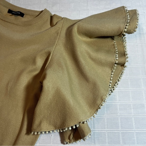 Strut & Bolt Tan Dramatic Statement Ruffle Sleeve Top Women's L Mob Wife - Picture 6 of 13